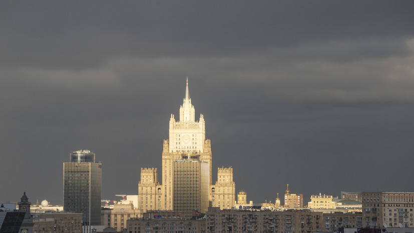 МИД: Россия решительно ответит на любые попытки ввести блокаду Калининграда