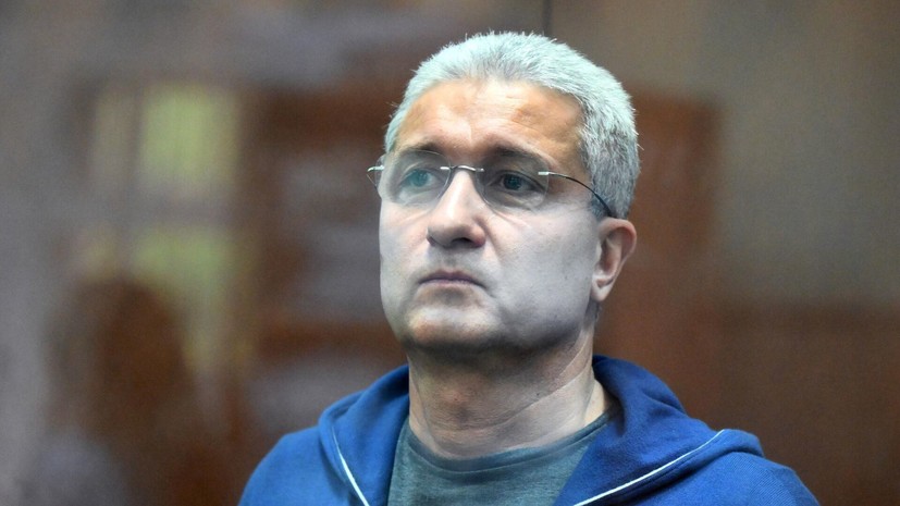 Бывший замминистра обороны Иванов обжаловал отказ по иску об отправке на СВО