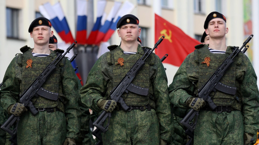 Ушаков: иностранные военные атташе приглашены на парад 9 Мая в Москве