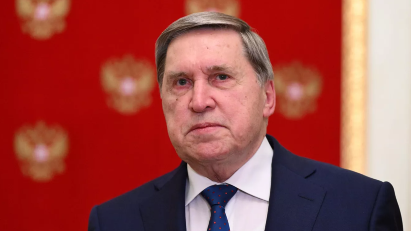 Ушаков назвал клоунадой указ Зеленского, «разрешающий» провести парад в Москве