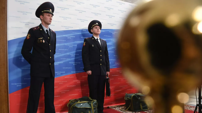 Россиян предупредили об использовании в схемах мошенниками фельдъегерской службы