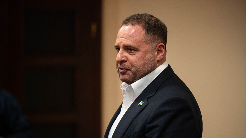 Суд в Киеве отправил Ермака под стражу на 60 суток