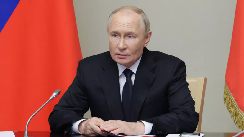 Песков анонсировал участие Путина в совещании по ситуации в экономике