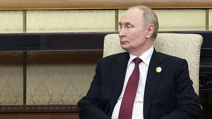 Путин участвует в российско-китайских переговорах в рамках официального визита в КНР