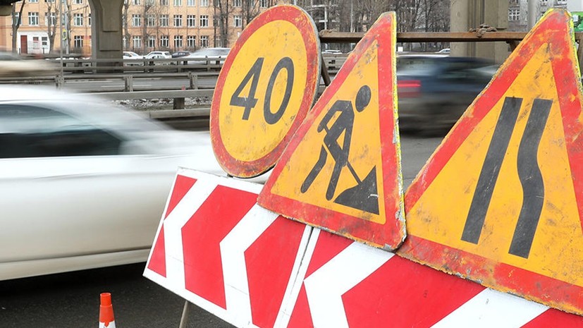 В Усть-Лабинском районе Кубани из-за оползня перекрыли участок автодороги