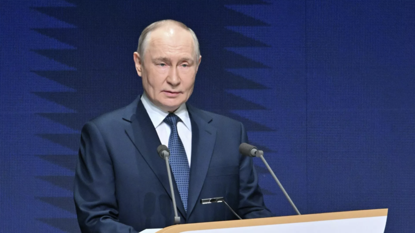Путин отметил важность народного единства в нынешнее время