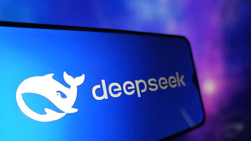 В России пользователи DeepSeek пожаловались на сбои в работе нейросети