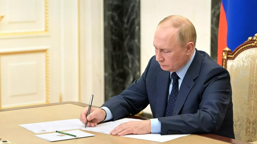 Путин подписал документ об открытии представительств МВД в России и Таджикистане