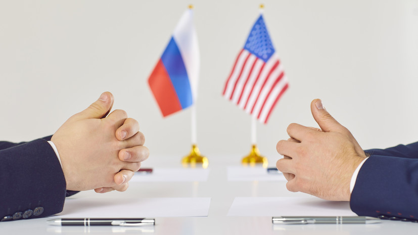 Рябков сообщил о контактах России и США по нормализации отношений