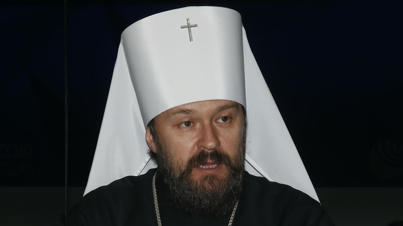 Митрополит Иларион заявил, что его держали в холодном изоляторе без еды