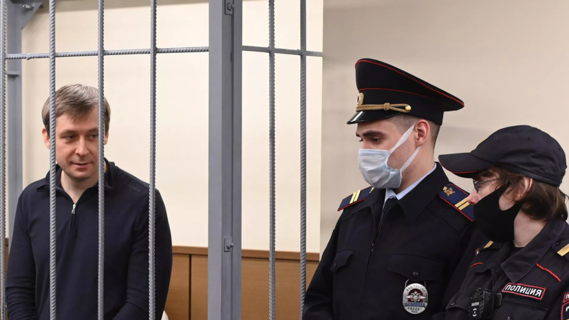 Источник RT: в Москве не могут реализовать 11-комнатную квартиру гадалки Михай, фигурировавшей в деле Захарченко