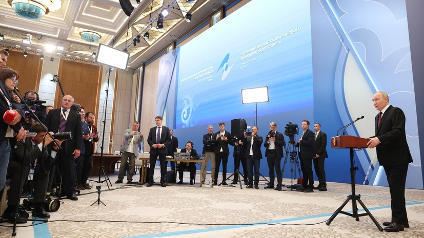 Путин: в Европе была положительная реакция на идею Шрёдера как переговорщика