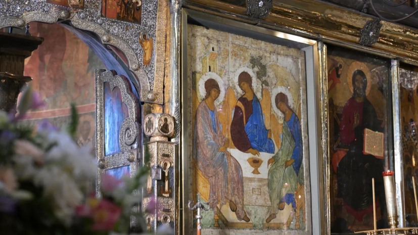 РИА Новости: пять регионов объявили 1 июня выходным днём из-за Троицы