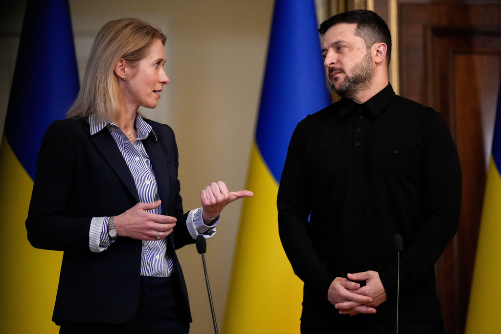 «Идиотские заявления» и «уличные высказывания»: как в Москве отреагировали на требования Каллас ограничить армию России