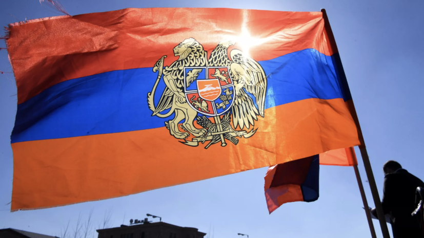 Пашинян назвал нелогичным проведение референдума о выборе между ЕС и ЕАЭС