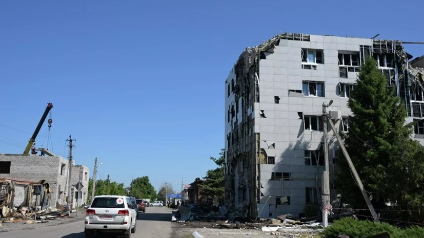 Представителям МККК показали место теракта ВСУ в Старобельске