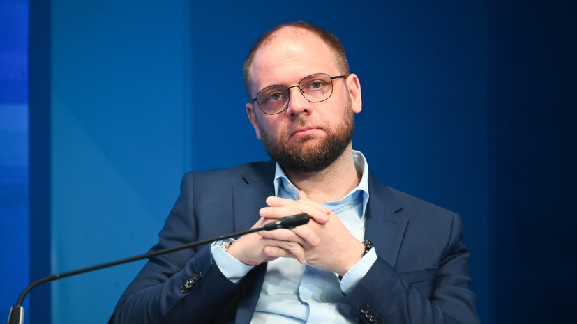 Денис Арапов рассказал на ПМЭФ о внедрении нейросетей в новостных редакциях