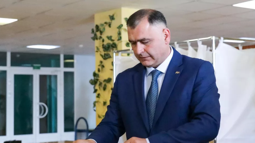 Президент Южной Осетии внесёт кандидатуру Камболова на должность премьера