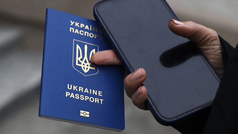 МИД: Россия не стала вводить визы для украинцев по гуманитарным соображениям