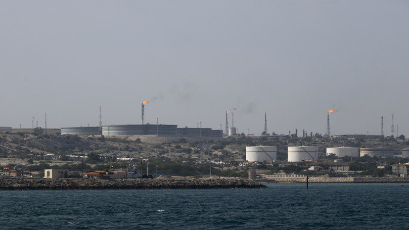 Mehr: США обязуются приостановить санкции на экспорт иранской нефти