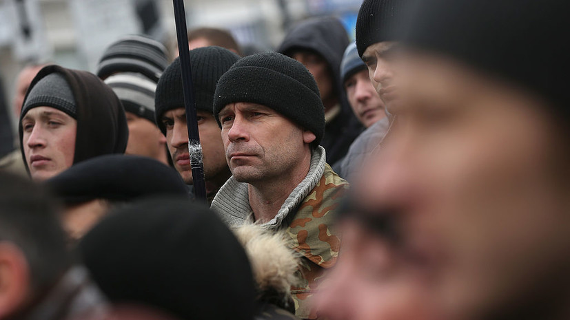 Патрушев: спонсируемые Брюсселем неонацисты держат население Украины в страхе