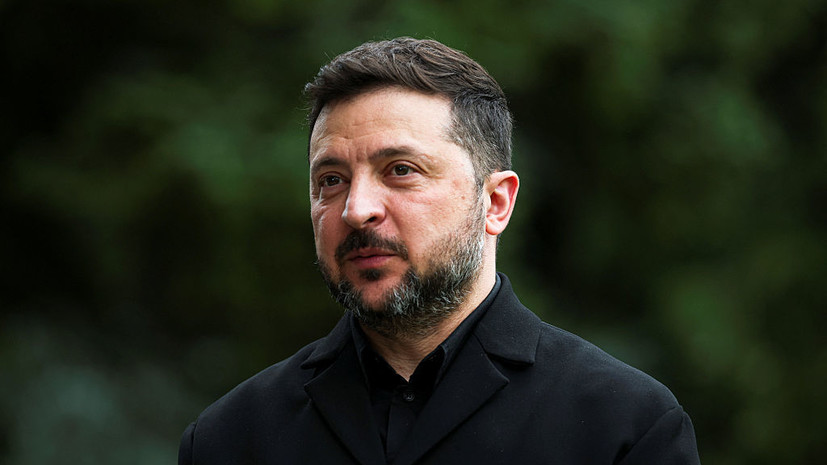 Захарова заявила о попытках Зеленского казаться &laquo;центром мироздания&raquo; на G7