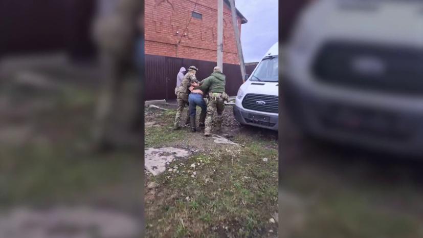 Опубликованы кадры задержания и допроса пособников Киева в трёх регионах России
