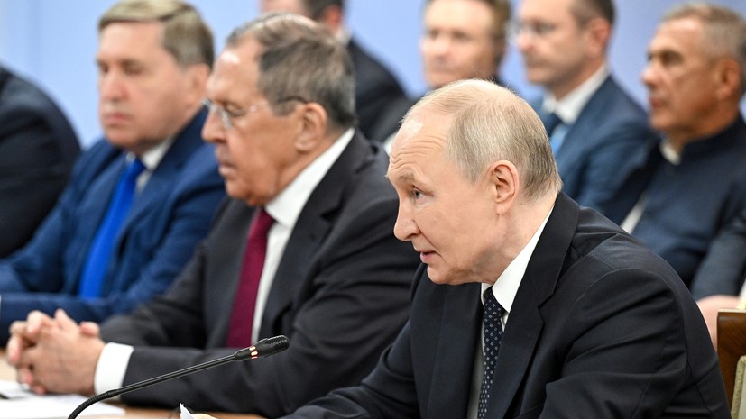 Путин: Россия и страны АСЕАН никому не навязывают свои взгляды
