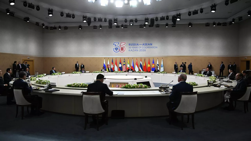Путин: Россия стремится выстраивать многоплановое партнёрство с АСЕАН