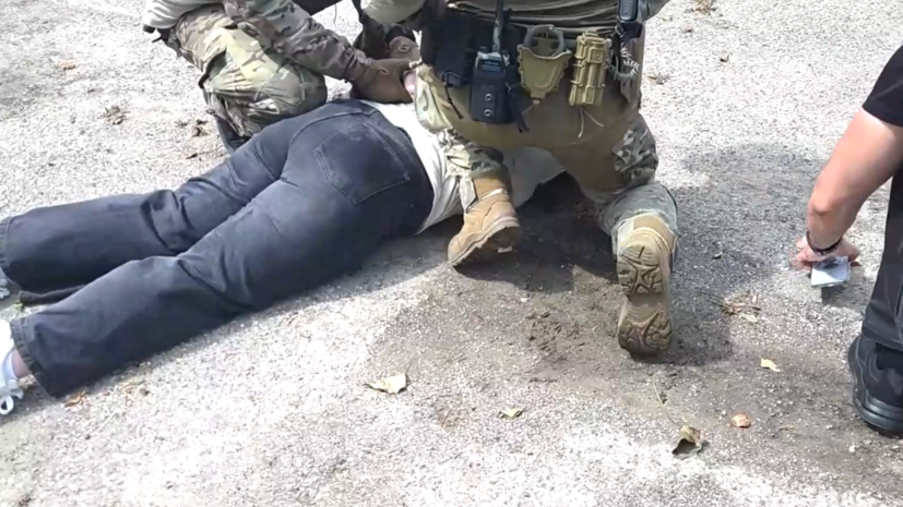 Опубликовано видео задержания готовивших по заданию Киева теракты в Пятигорске