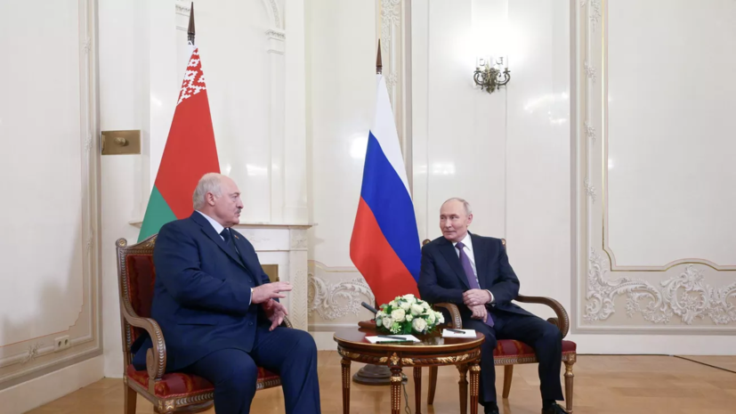 Лукашенко анонсировал встречу с Путиным