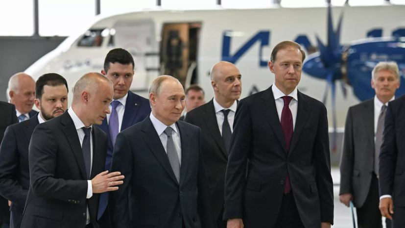 Путин заявил, что российская авиатехника превзошла во многом западные аналоги