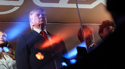 Трамп заснул во время финала НБА между «Нью-Йорком