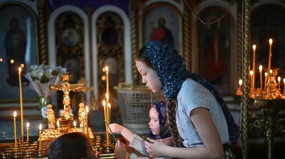 Священник Береговой: даже в жару одежда для храма должна зак