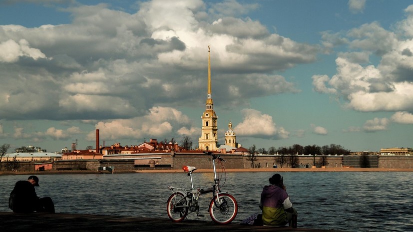 В Петербурге 914 выпускников получили 100 баллов на ЕГЭ