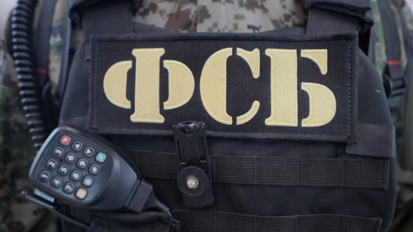 Двое подростков получили сроки за сведения о вышках связи в Калининградской области