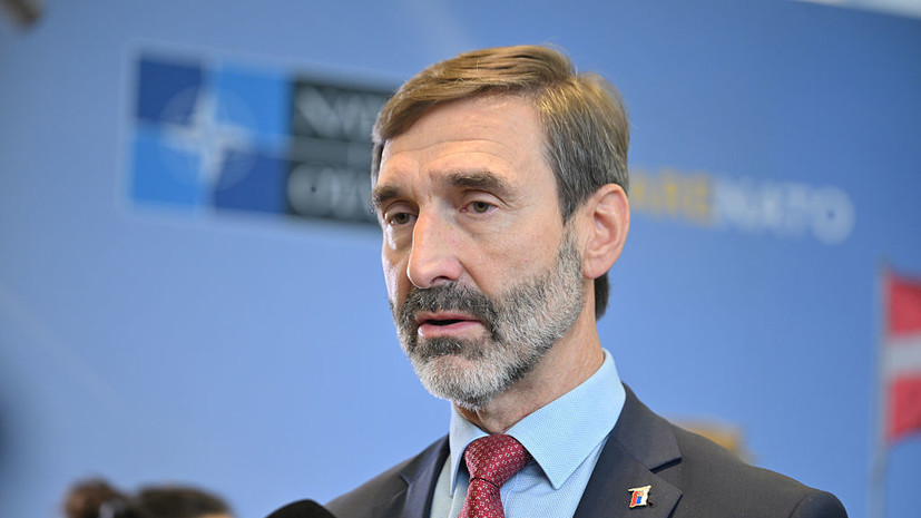Глава МИД Словакии обвинил Запад в срыве мирного соглашения по Украине