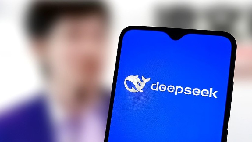Bloomberg: основатель DeepSeek возглавил рейтинг самых богатых создателей ИИ
