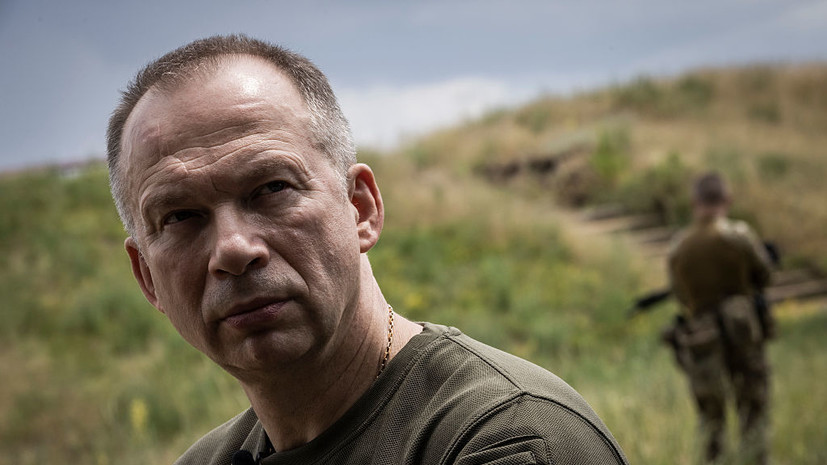 Экс-глава Минобороны Украины заявил, что Сырский «плёл интриги» против него