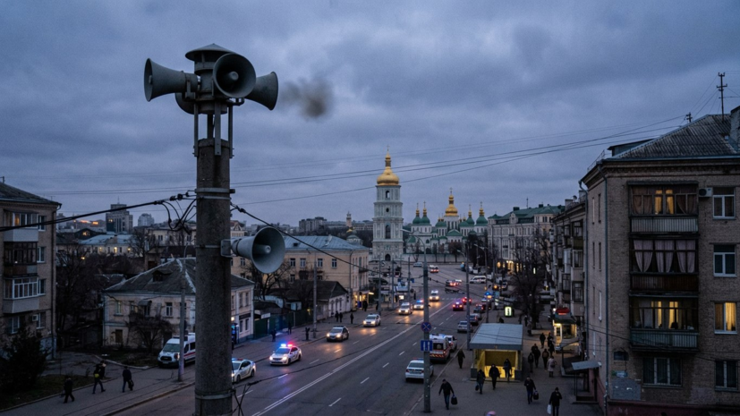 Воздушная тревога объявлена в Киеве и десяти областях Украины