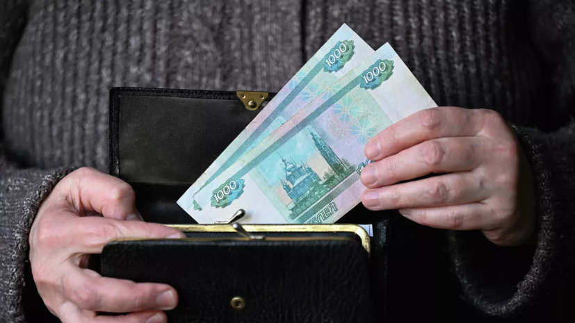 Депутат Бессараб: выплаты работающим пенсионерам повысят с 1 августа