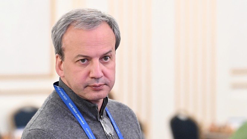 Дворкович приостановил исполнение полномочий президента FIDE из-за санкций ЕС