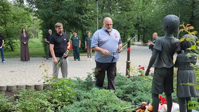 В Донецке прошёл митинг-реквием в память о погибших детях Донбасса
