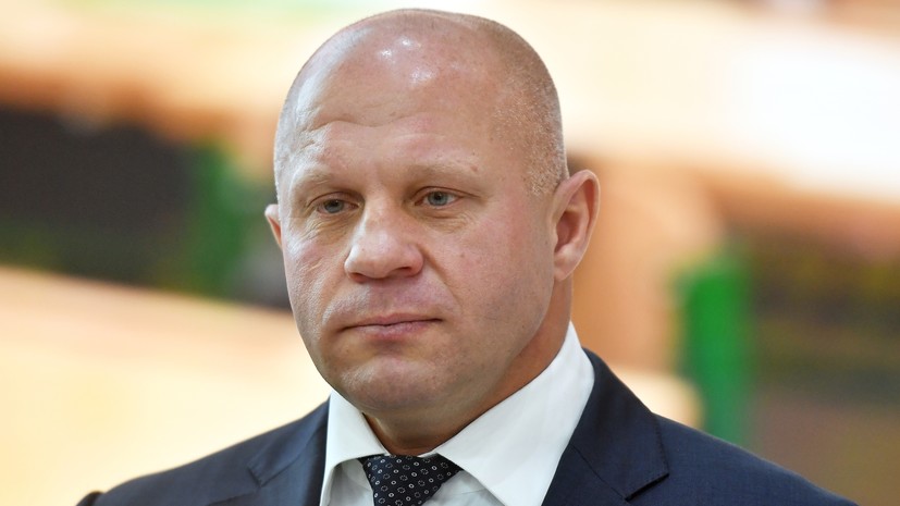 Суд не принял иск Емельяненко на 13 млн рублей по поводу книги