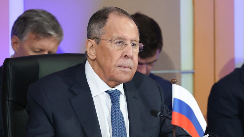 Лавров объяснил отказ зарегистрировать товарный знак со своей легендарной фразой