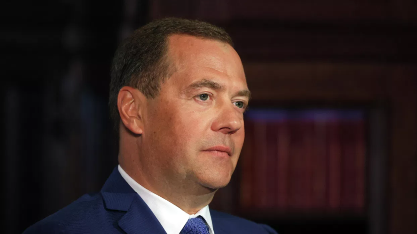 Медведева переизбрали на должность председателя совета директоров «Ростелекома»