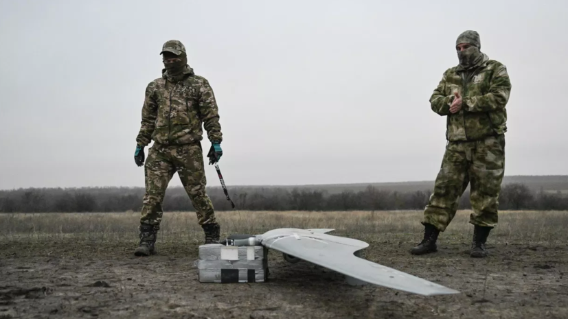 Минобороны: операторы БПЛА ВС России уничтожили КАМАЗ ВСУ в Краматорске