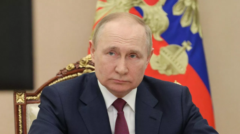 Путин поздравил российских десантников с Днём ВДВ