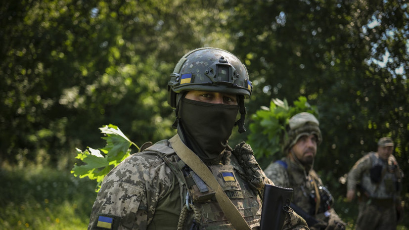 Василенко: украинские военные помогали ВС России проникать на позиции ВСУ