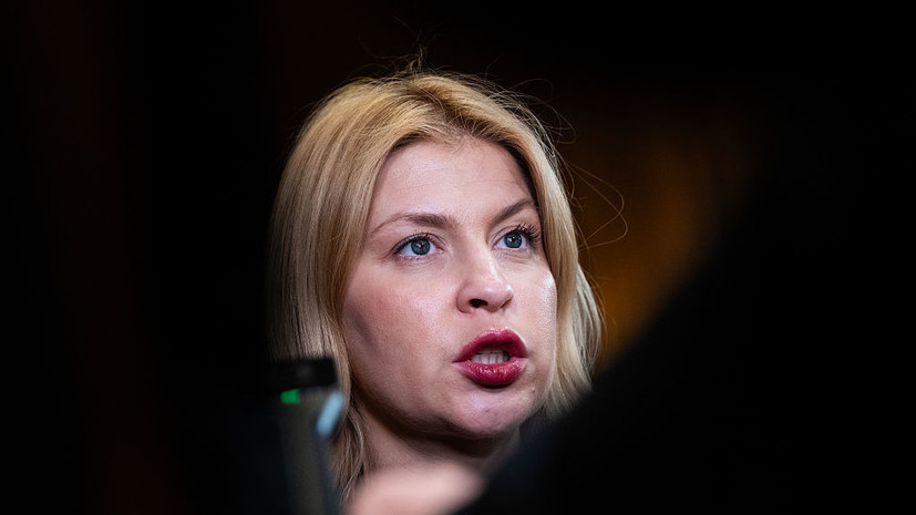 Зеленский уволил посла Украины в США Стефанишину